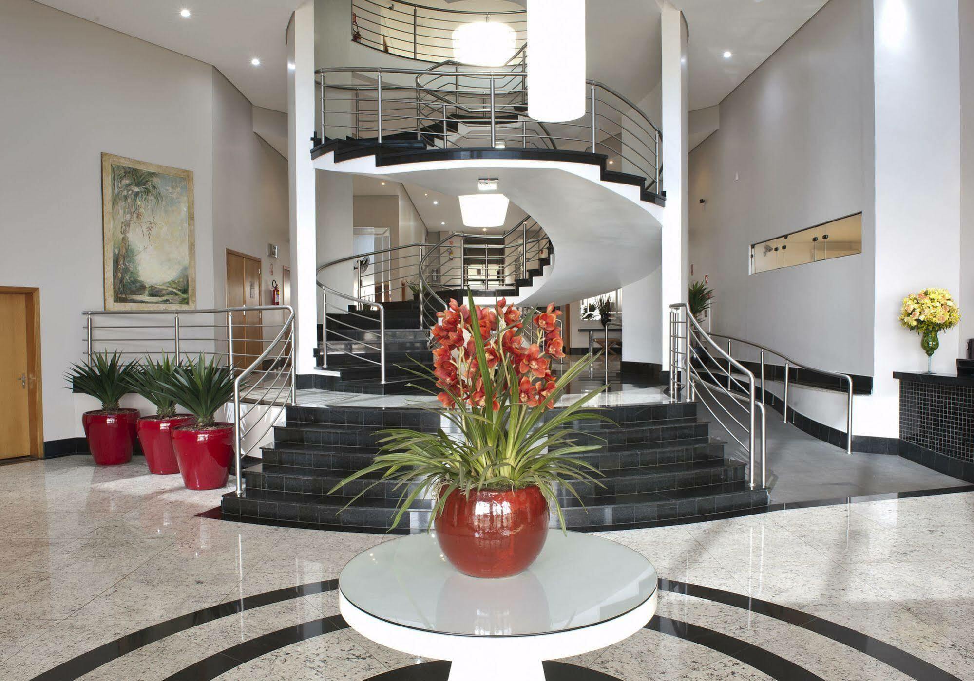 Nohotel Premium Americana Extérieur photo